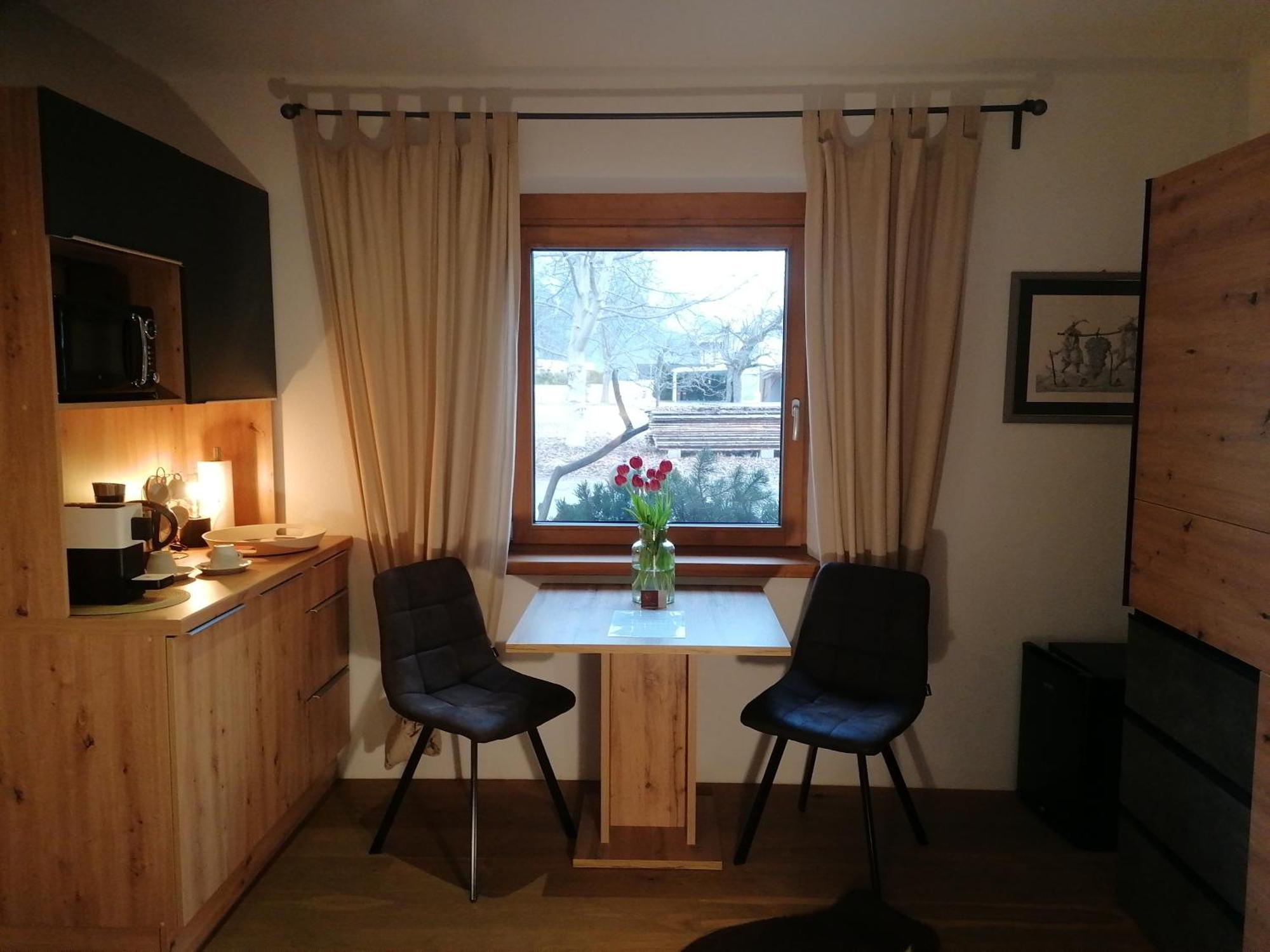 Haus Miriam Lägenhet Mieming Exteriör bild